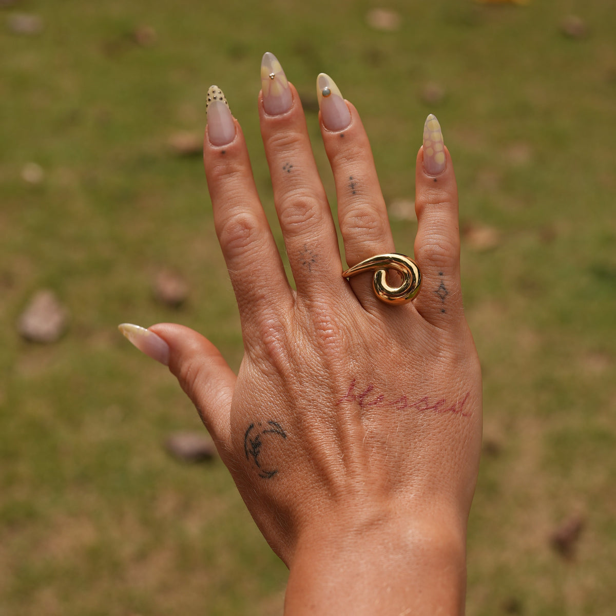Solara Anello