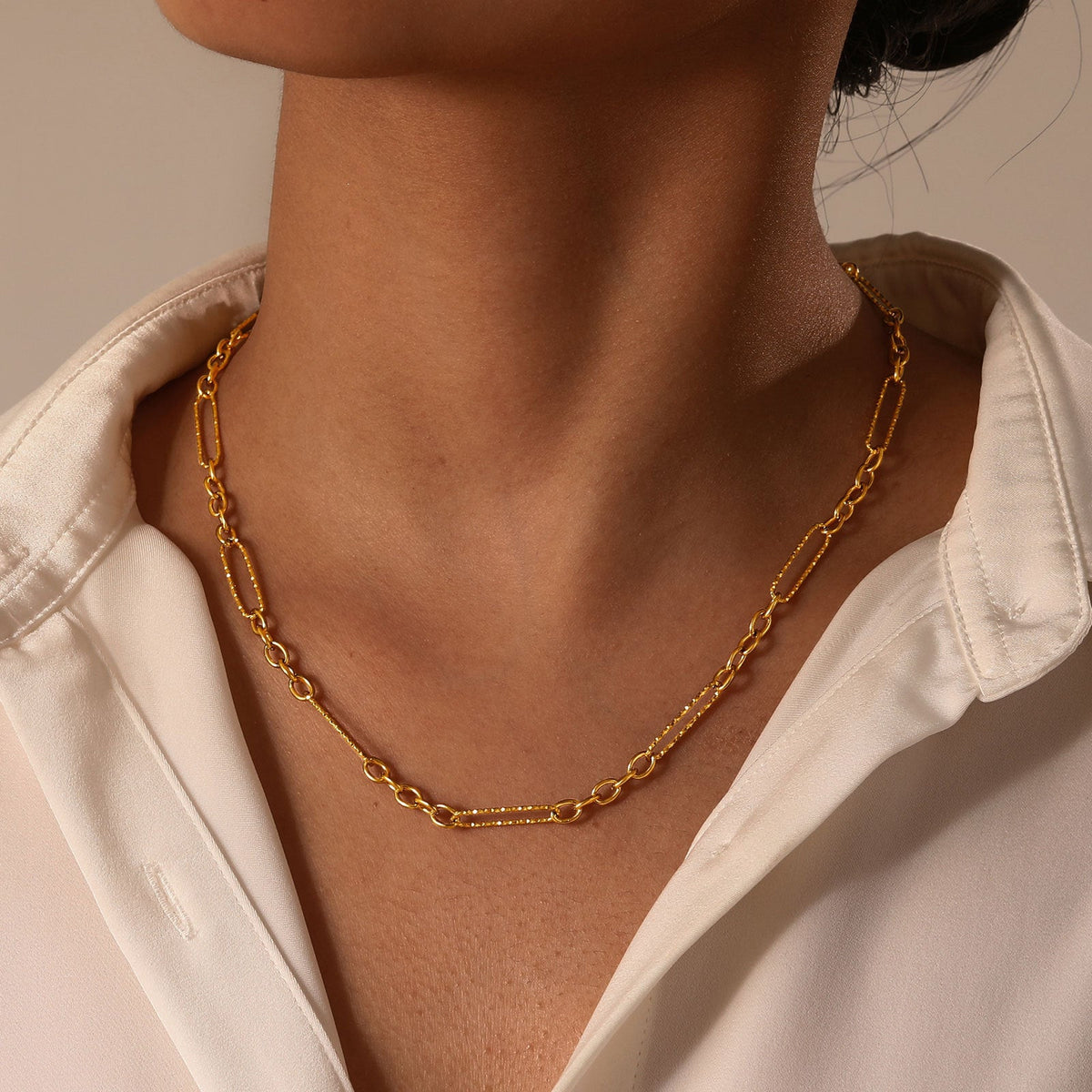 Dubai Hills Collana