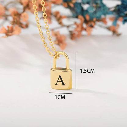 Ellie® Iniziale Love Lock 14K Oro Collana