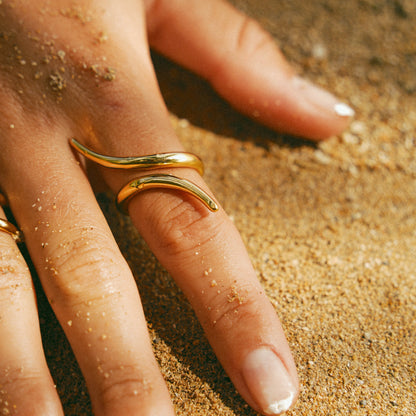 Noosa Swirl Anello
