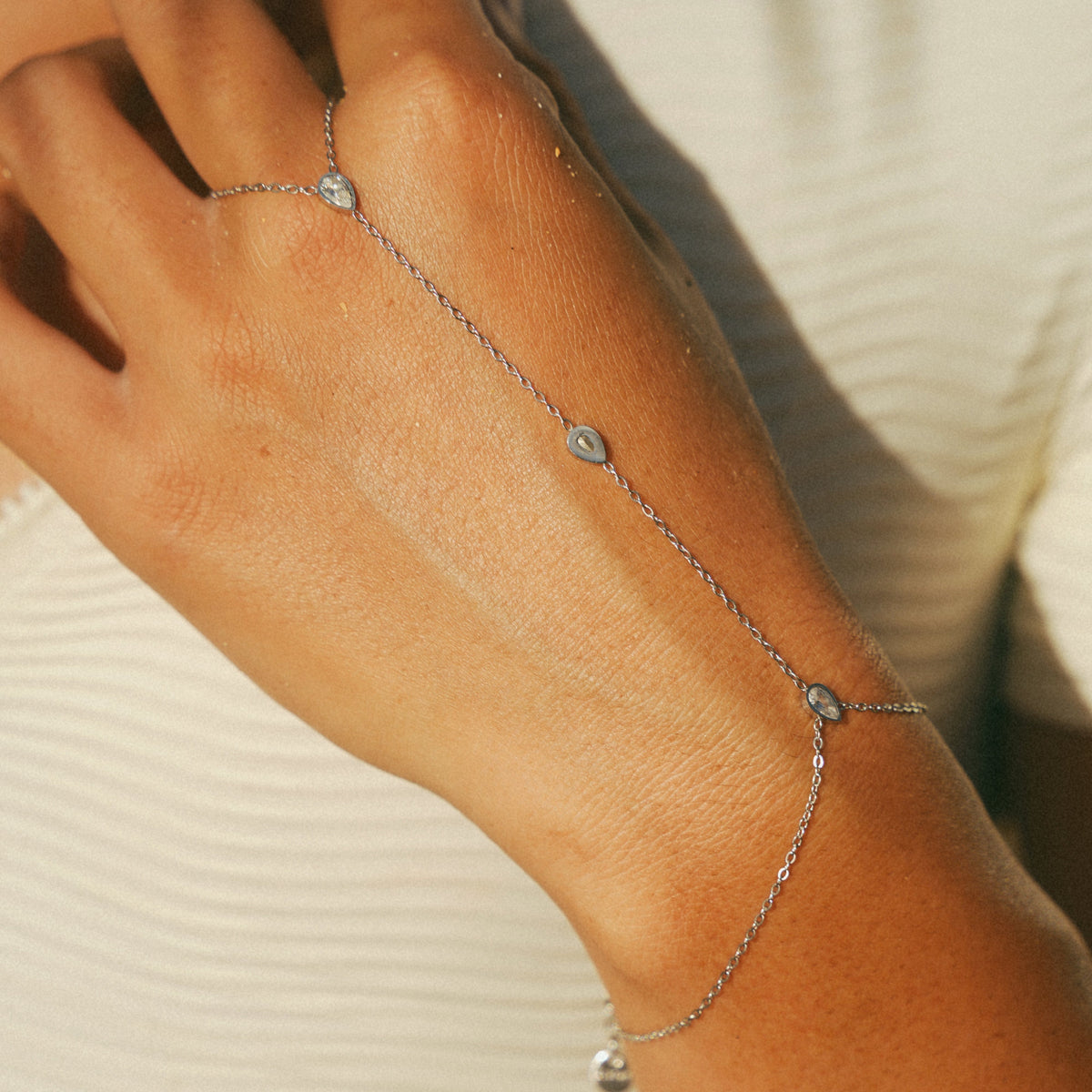 oceano Mist Handchain